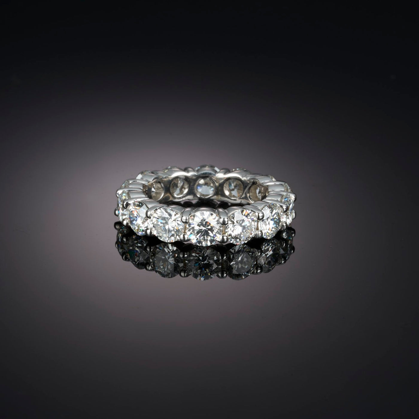 5.60 ctw Diamond Eternity Band