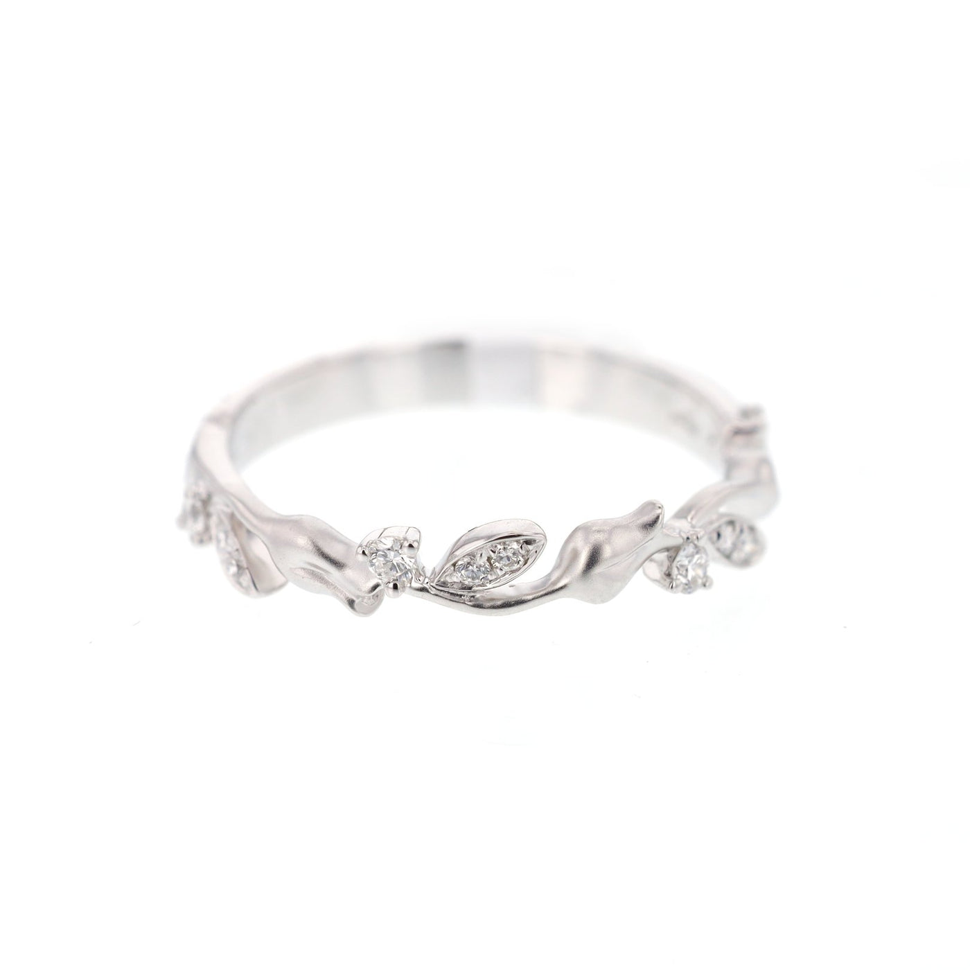 0.12 ctw Diamond Band