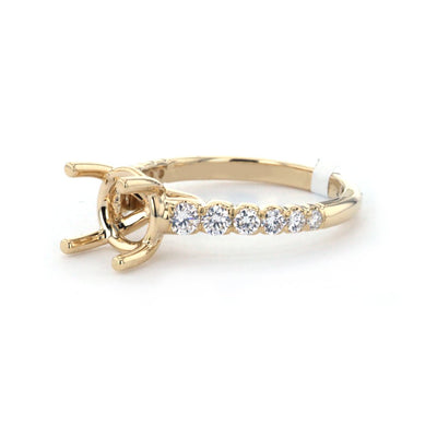 0.57 ctw Diamond Solitaire Engagement Ring