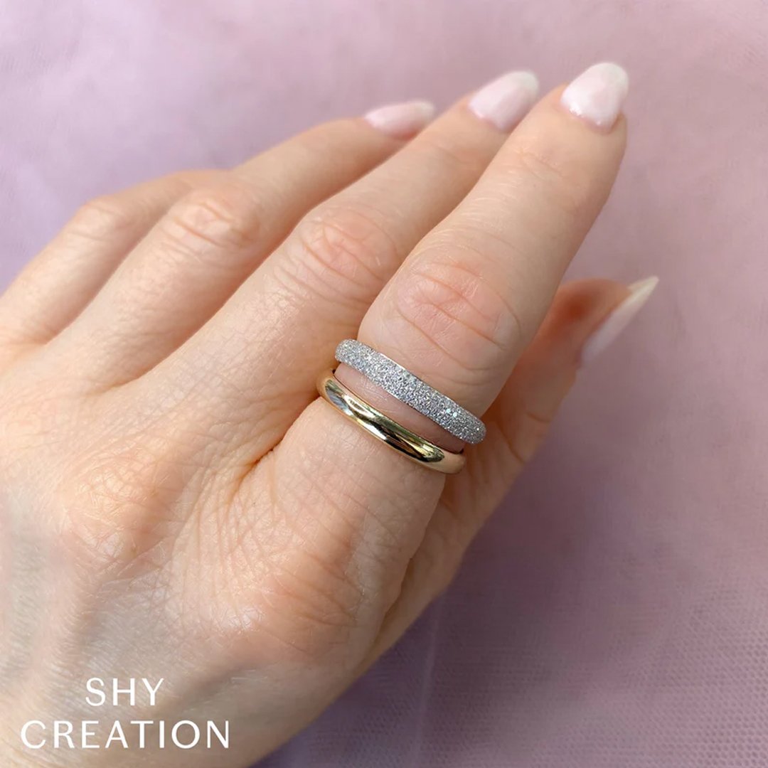 0.32 ctw Diamond Band