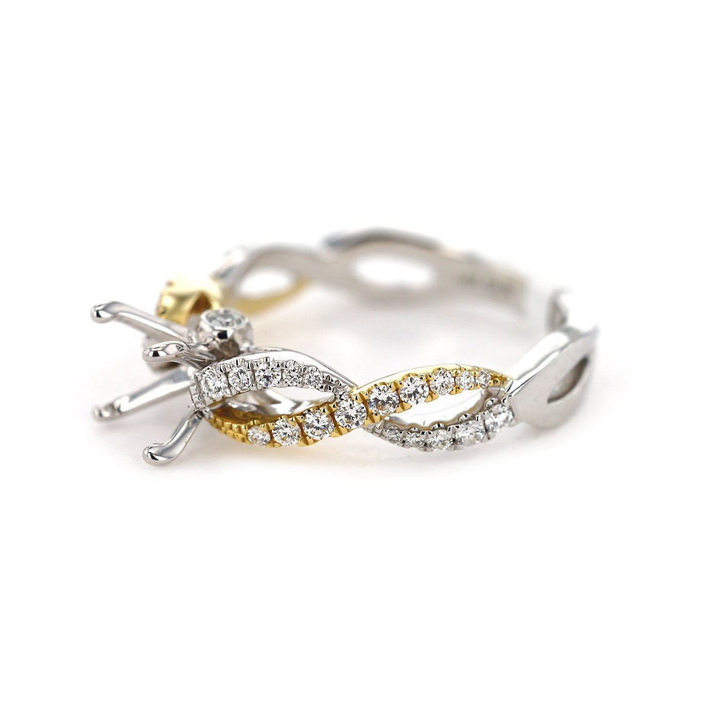 0.35 ctw Diamond Solitaire Engagement Ring