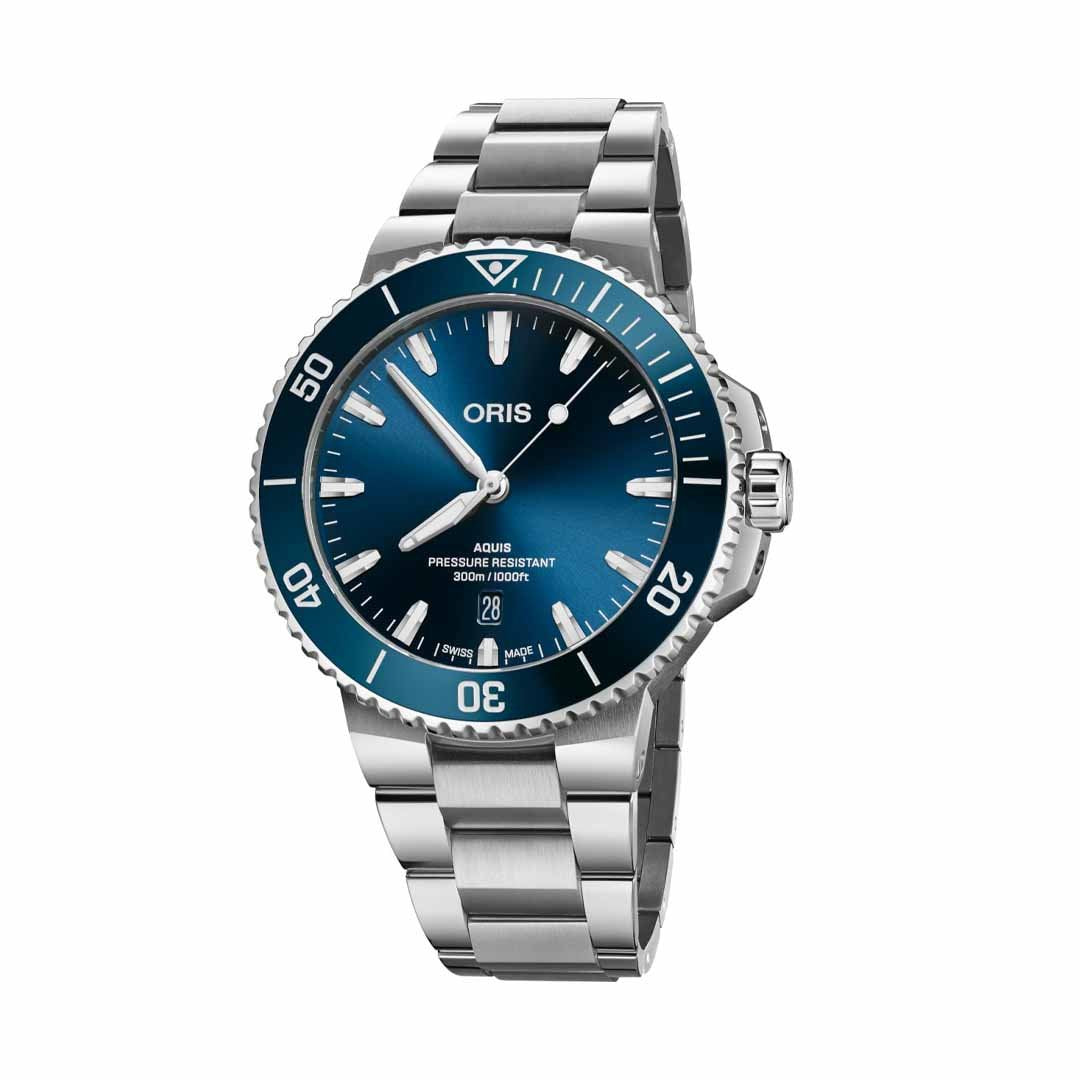 43.5MM Aquis Date