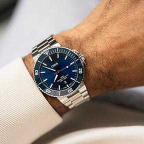 43.5MM Aquis Date