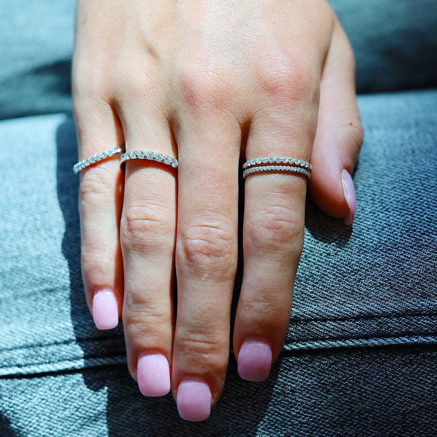 0.23 ctw Diamond Band