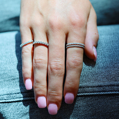 0.23 ctw Diamond Band