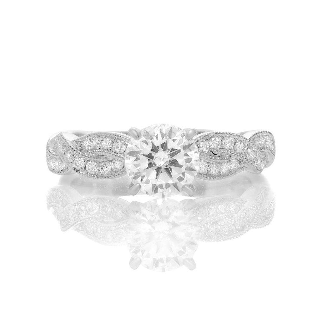 0.27 ctw Diamond Solitaire Engagement Ring
