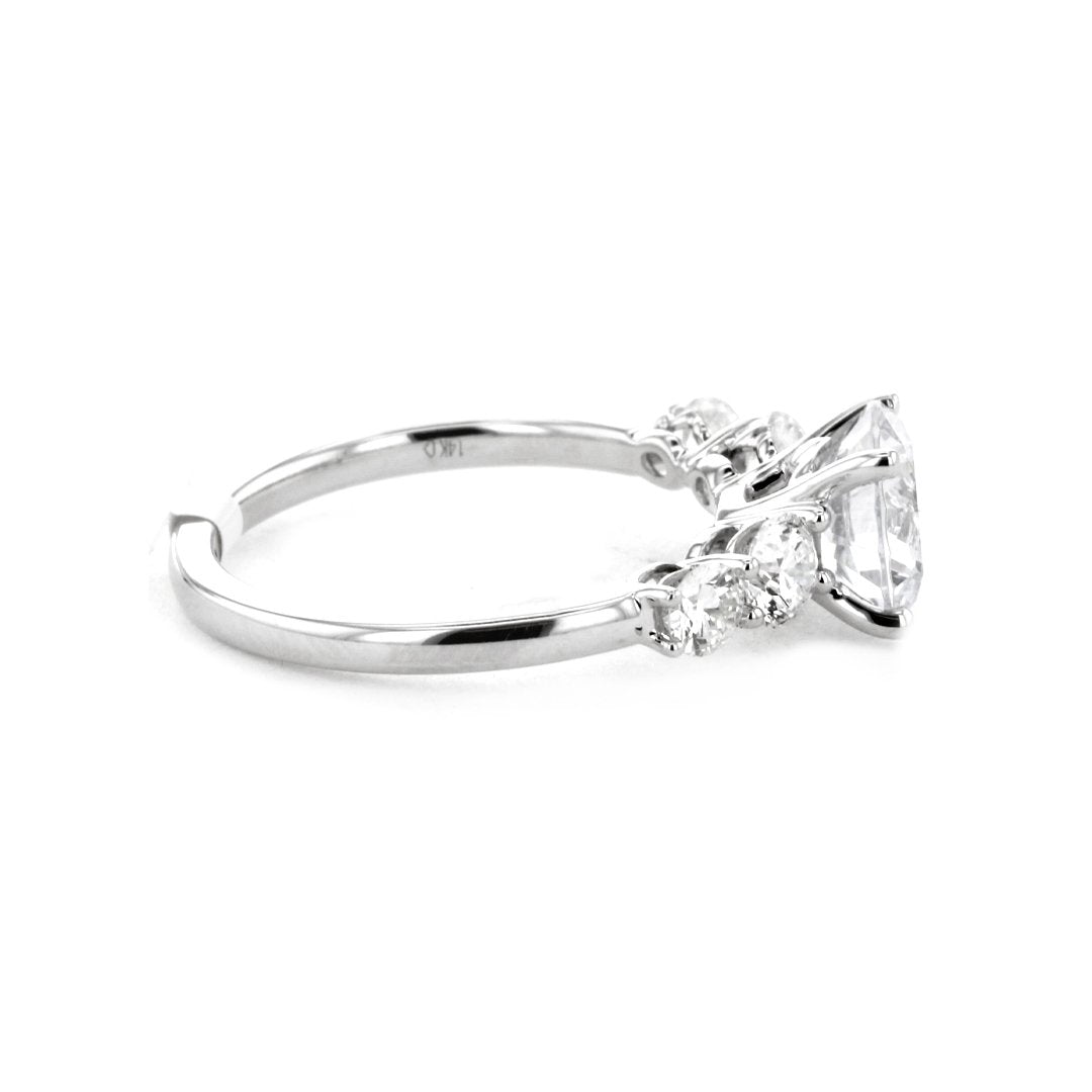 0.72 ctw Diamond Solitaire Engagement Ring