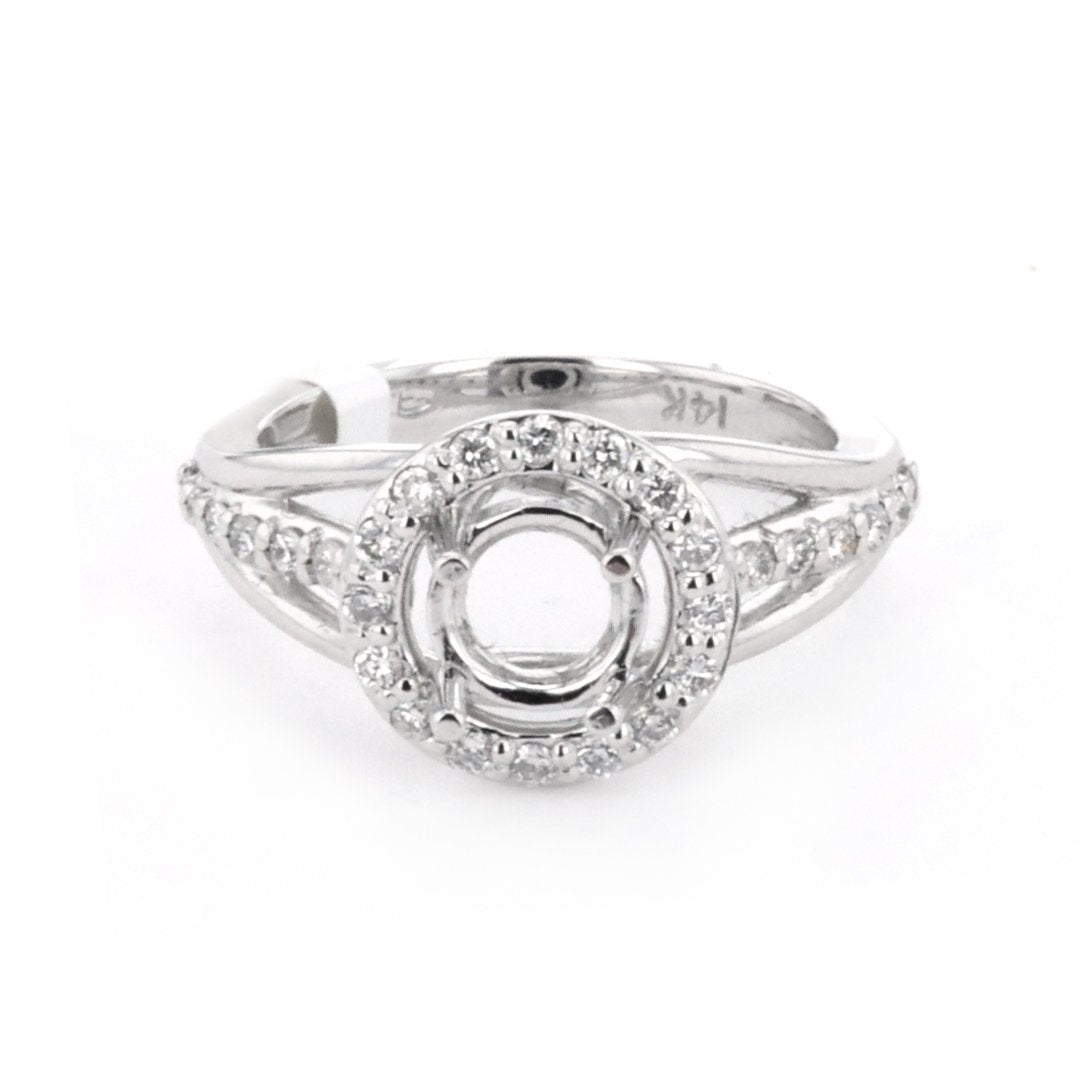 0.45 ctw Diamond Halo Engagement Ring