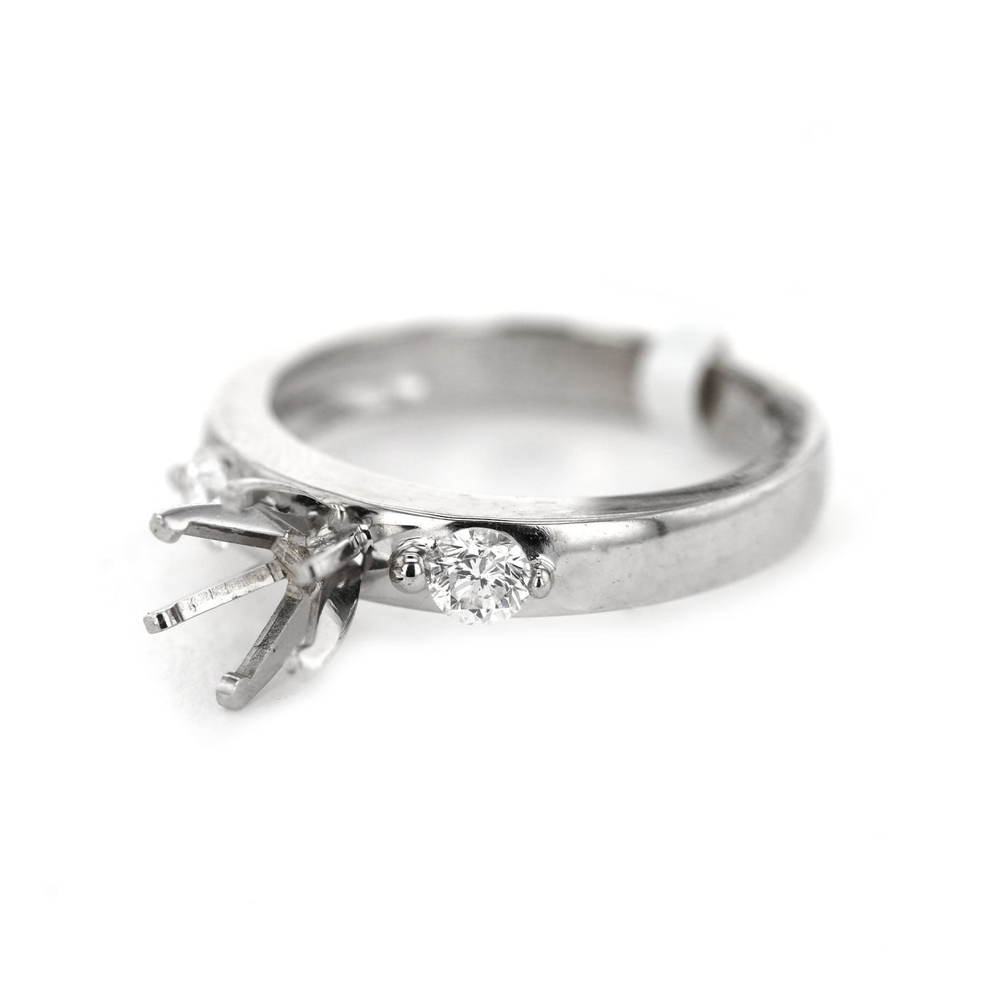 0.30 ctw Diamond Solitaire Engagement Ring