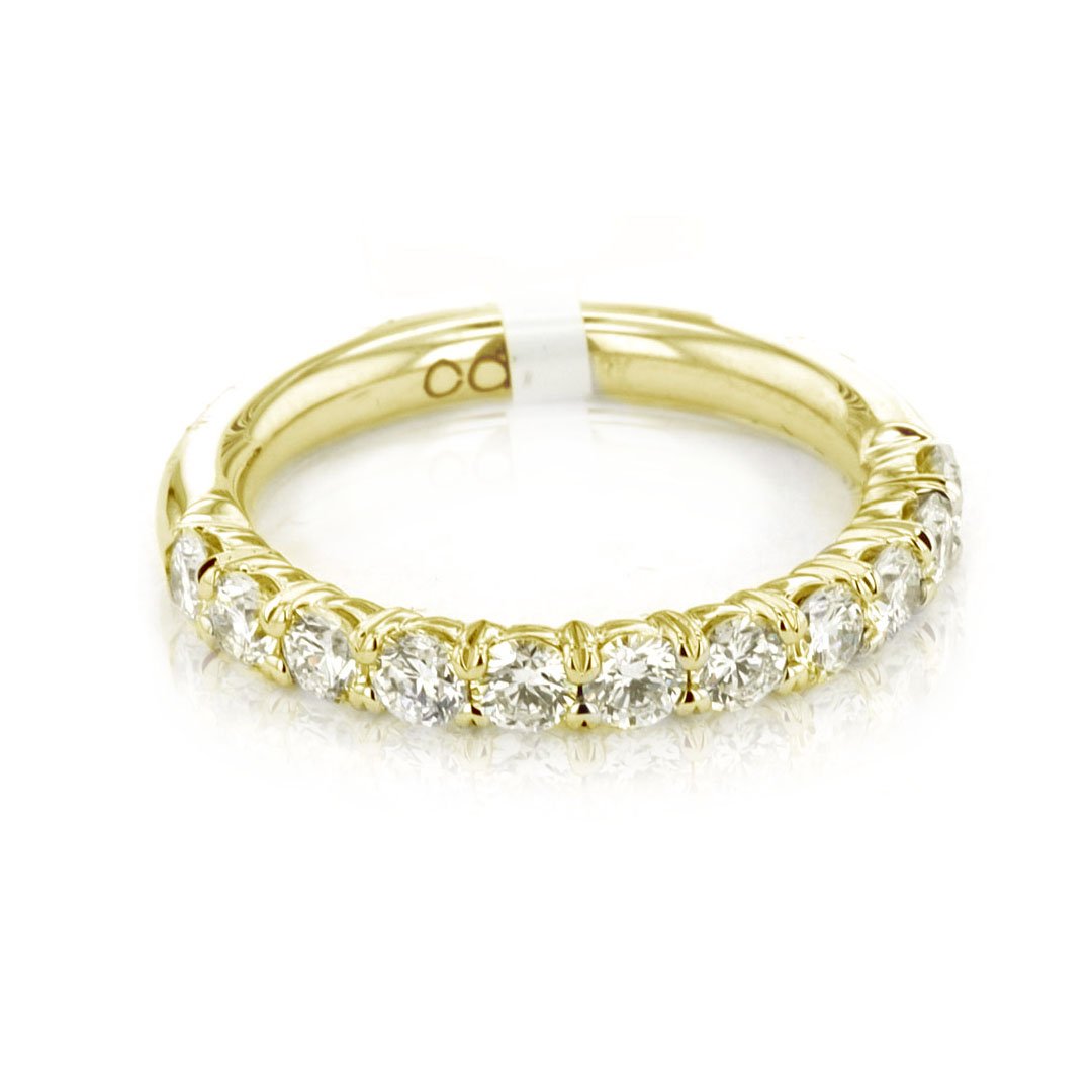 1.04 ctw Diamond Band