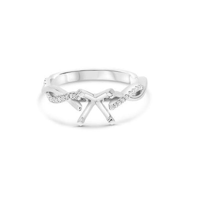 0.11 ctw Diamond Solitaire Engagement Ring