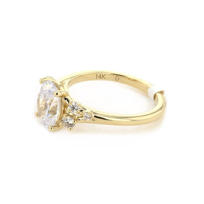 0.23 ctw Diamond Solitaire Engagement Ring