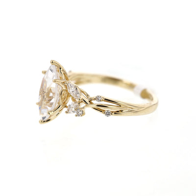 0.32 ctw Diamond Solitaire Engagement Ring