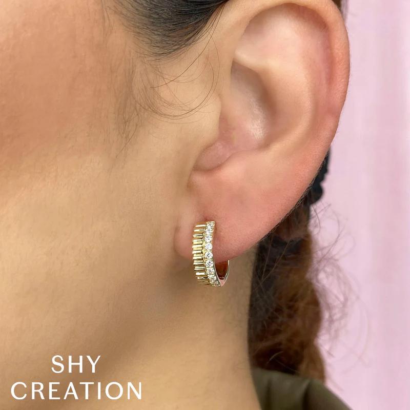 0.34 ctw Diamond Hoop Earrings
