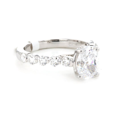 0.71 ctw Diamond Solitaire Engagement Ring