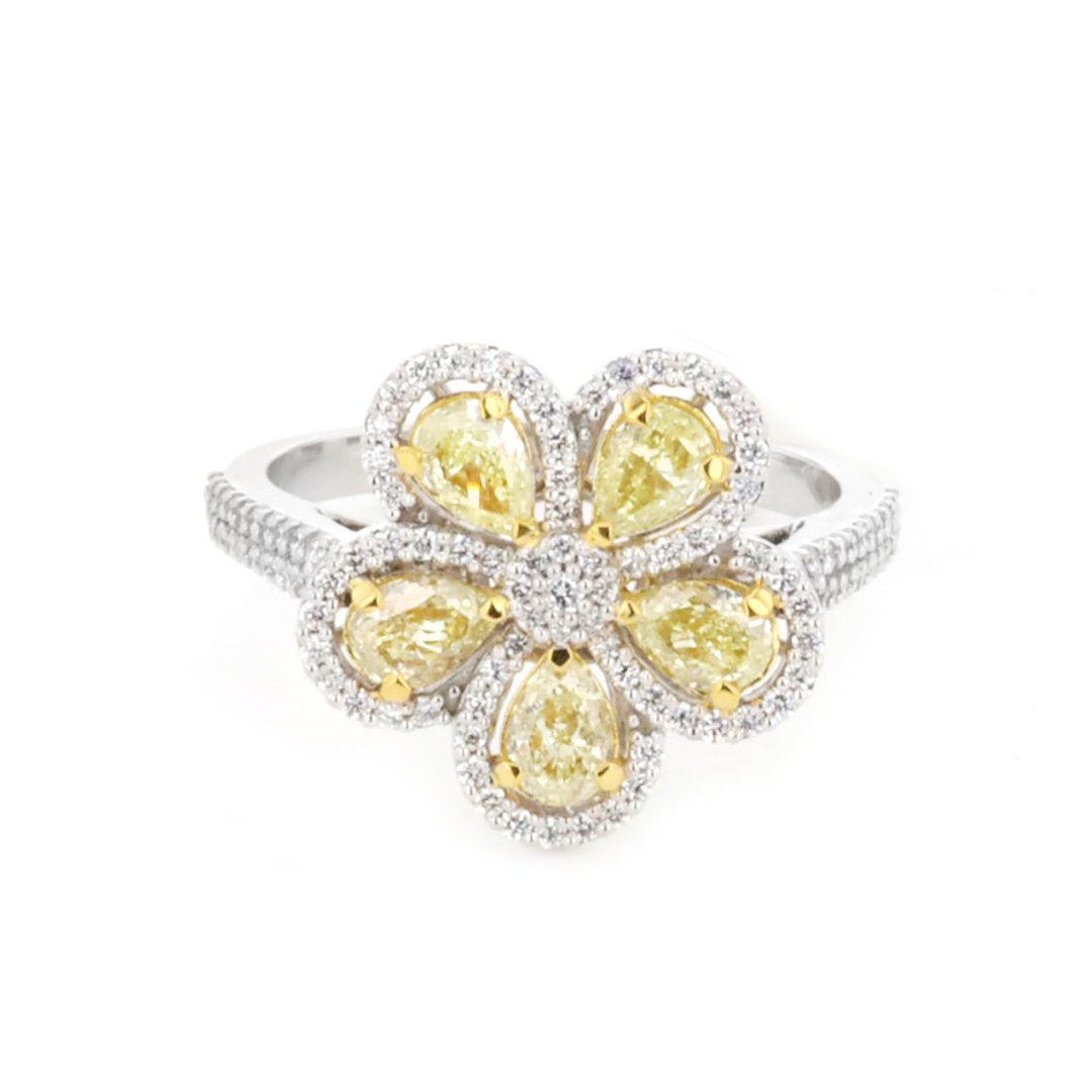 Yellow Diamond & White Diamond Ring